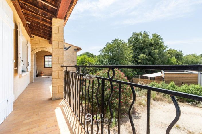 Image No.11-Maison de 2 chambres à vendre à Uzès