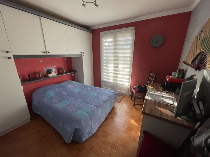 Image No.6-3 Bed House for sale