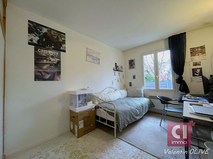 Image No.7-4 Bed House for sale