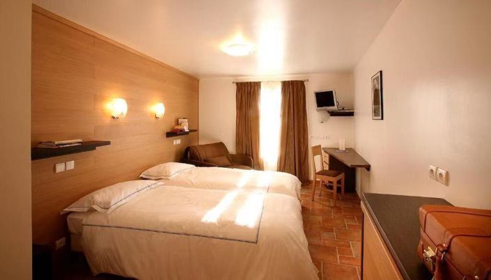 Image No.5-5 Bed House for sale