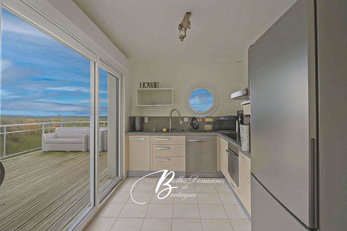 Image No.6-4 Bed House for sale