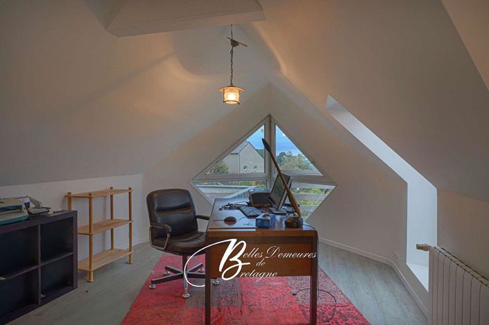 Image No.16-3 Bed House for sale