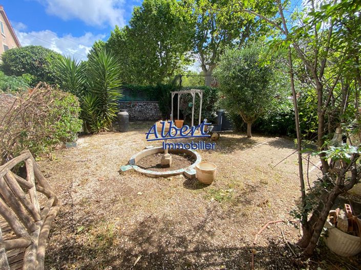 Image No.11-3 Bed House for sale