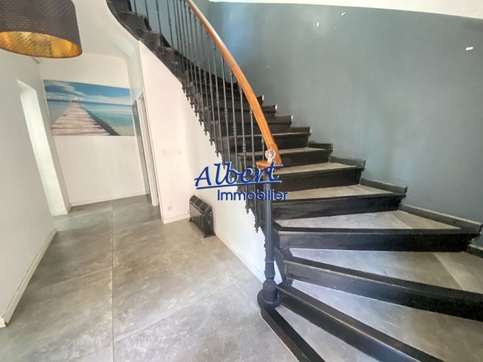 Image No.5-3 Bed House for sale