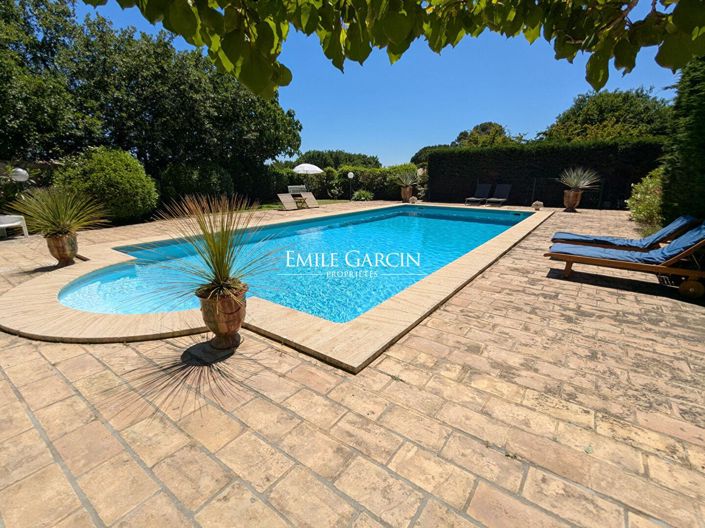 Image No.3-5 Bed House for sale