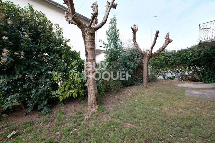 Image No.16-5 Bed House for sale