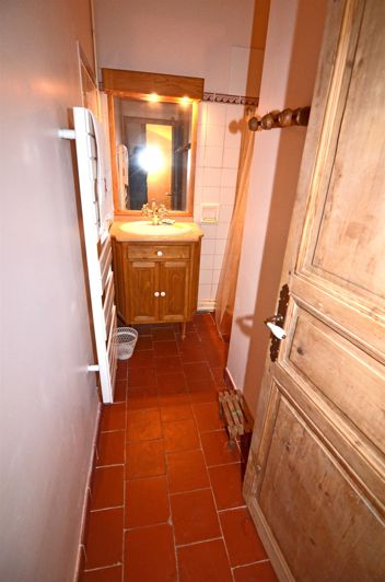 Image No.17-4 Bed House for sale