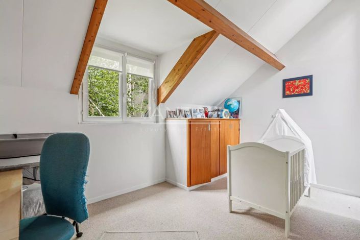 Image No.17-3 Bed House for sale