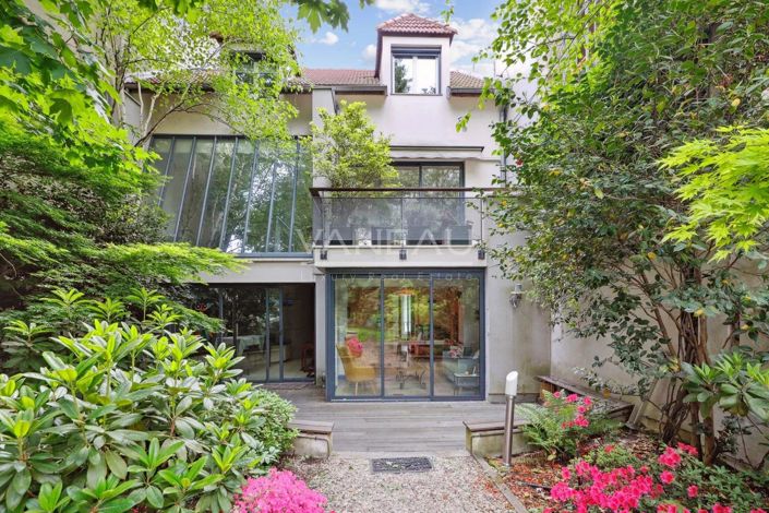 Image No.2-3 Bed House for sale