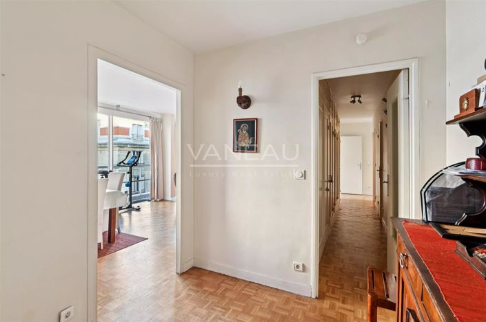 Image No.5-3 Bed Apartment for sale