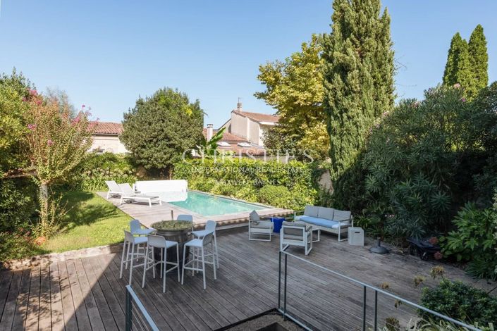 Image No.2-4 Bed House for sale