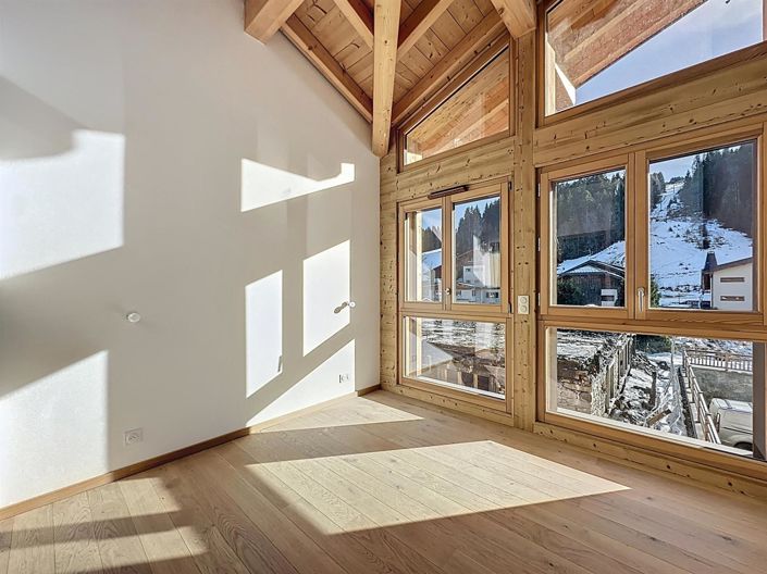 Image No.11-4 Bed Apartment for sale