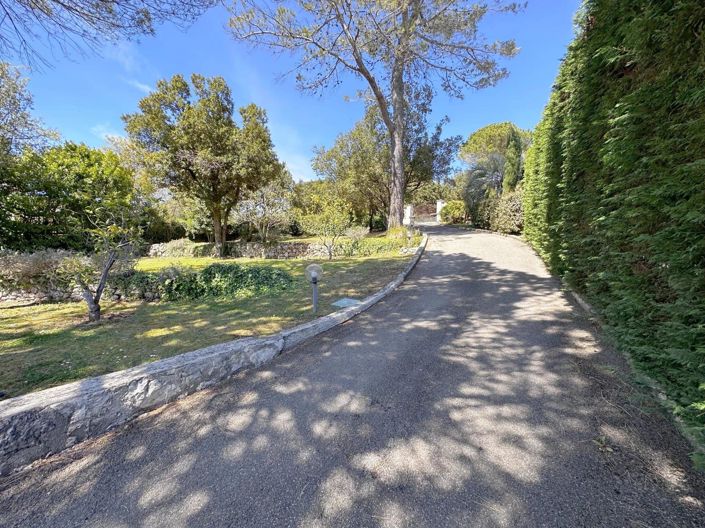 Image No.7-3 Bed House for sale