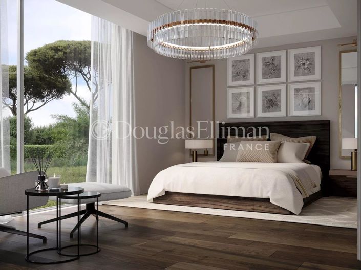 Image No.10-7 Bed House for sale