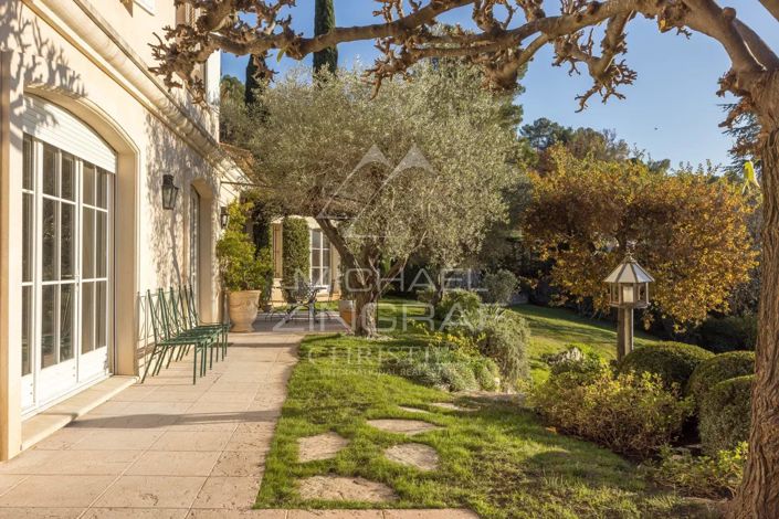 Image No.3-4 Bed House for sale