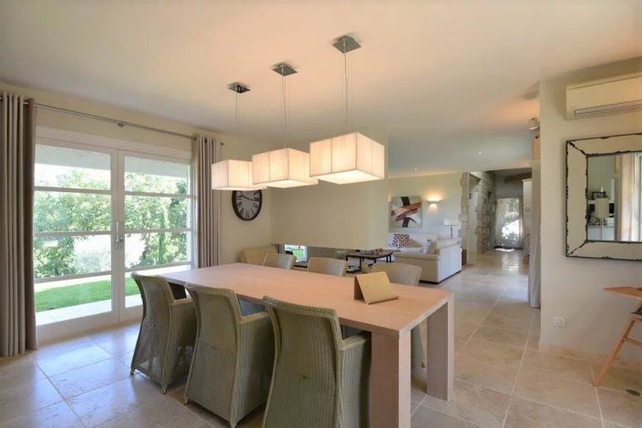 Image No.5-Maison de 2 chambres à vendre à Tourrettes