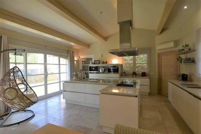 Image No.6-Maison de 2 chambres à vendre à Tourrettes