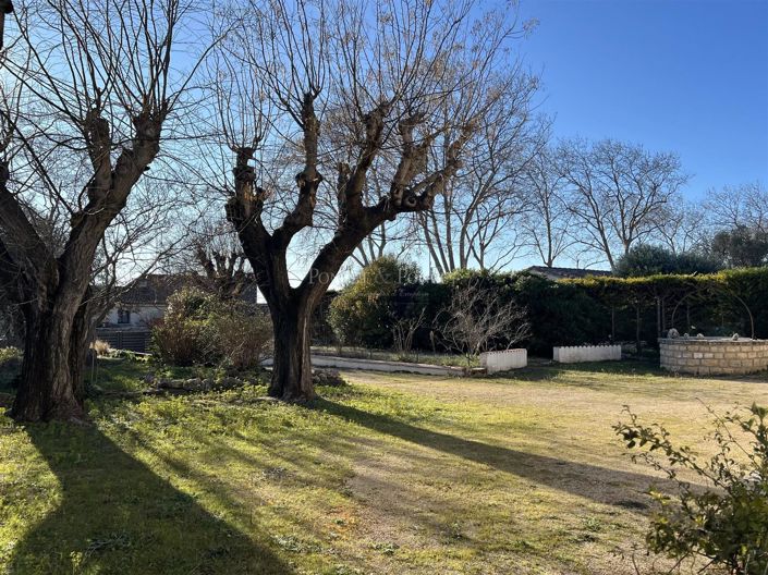 Image No.2-Maison de 3 chambres à vendre à Uzès