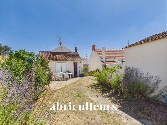 Image No.6-3 Bed House for sale