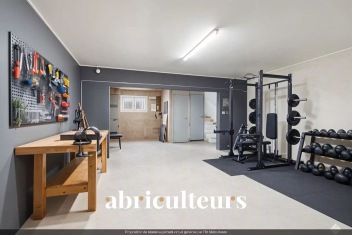 Image No.26-3 Bed House for sale