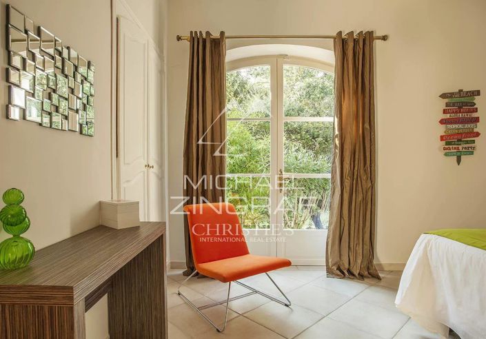 Image No.13-3 Bed House for sale