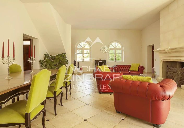 Image No.18-3 Bed House for sale