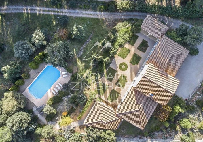 Image No.6-3 Bed House for sale