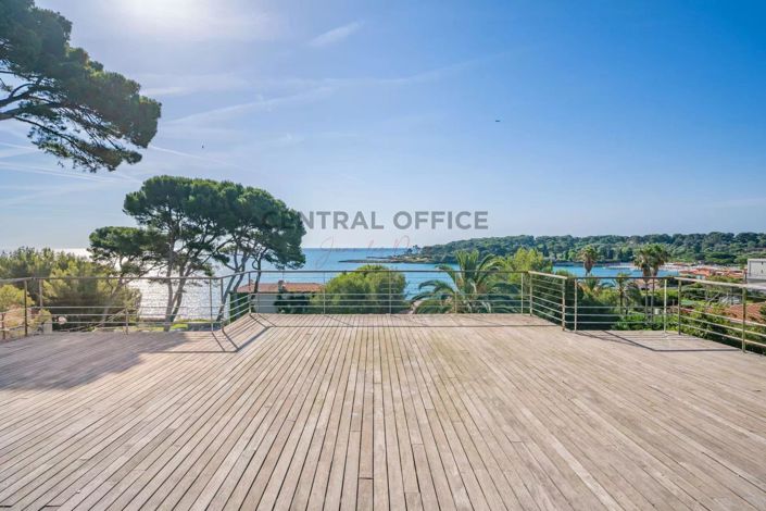 Image No.18-5 Bed House for sale