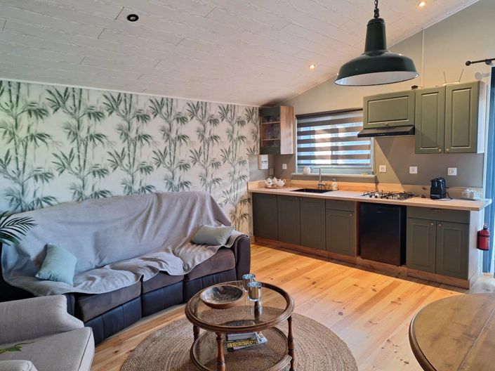 Image No.10-5 Bed House for sale