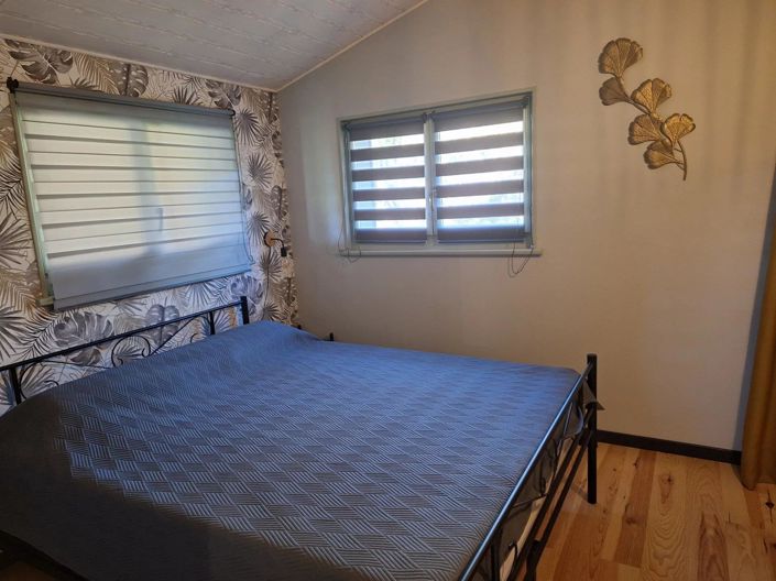 Image No.12-5 Bed House for sale