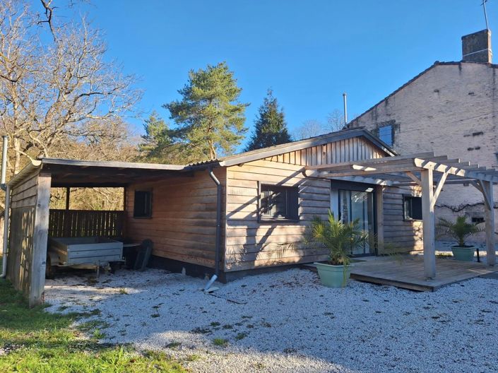 Image No.8-5 Bed House for sale