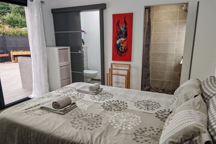 Image No.6-3 Bed House for sale