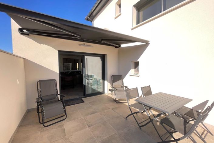 Image No.9-3 Bed House for sale