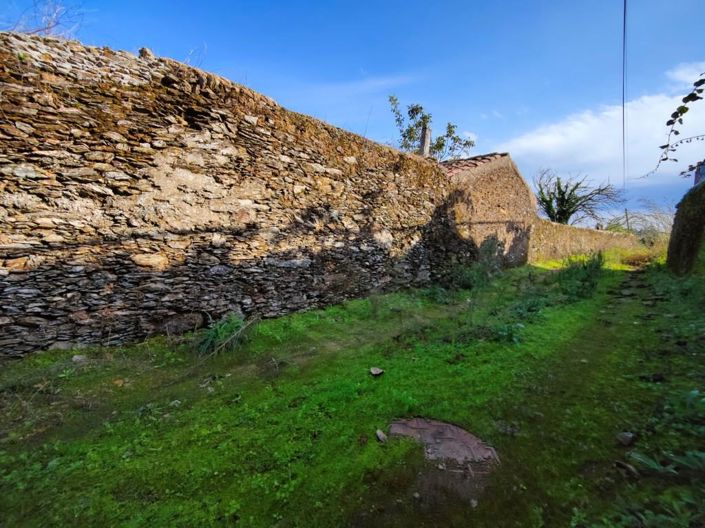 Image No.17-4 Bed House for sale