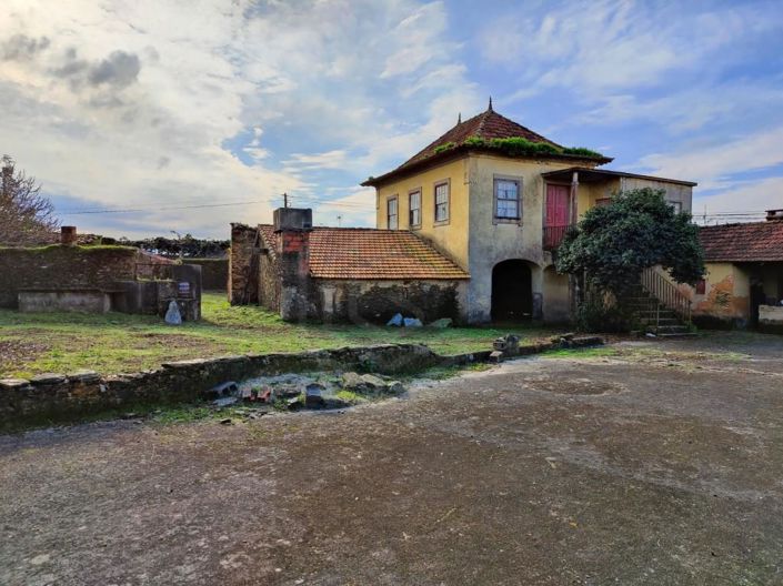 Image No.3-4 Bed House for sale