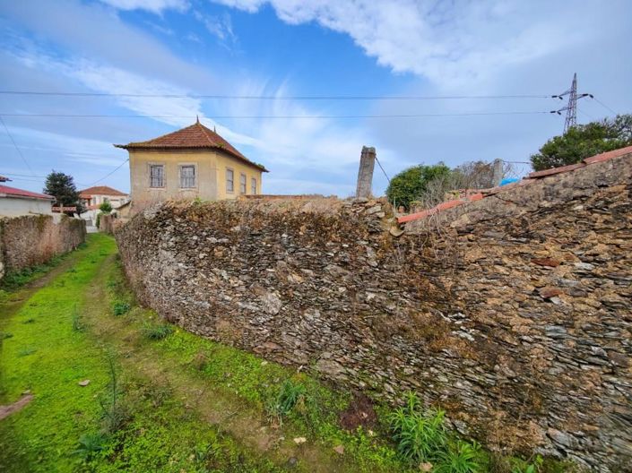 Image No.4-4 Bed House for sale