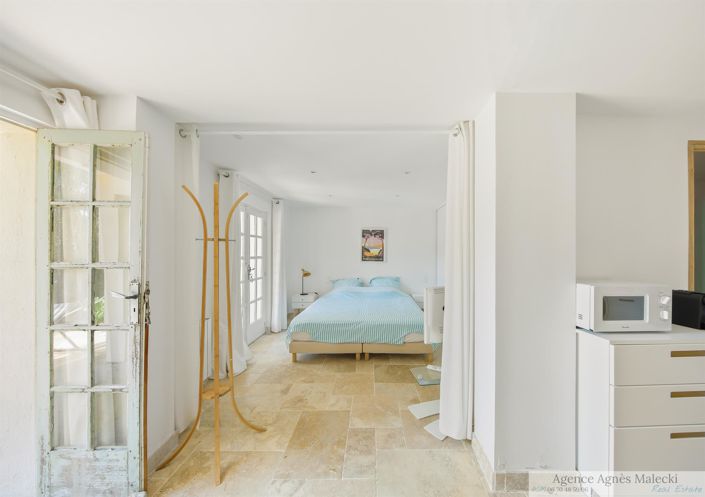 Image No.13-5 Bed House for sale