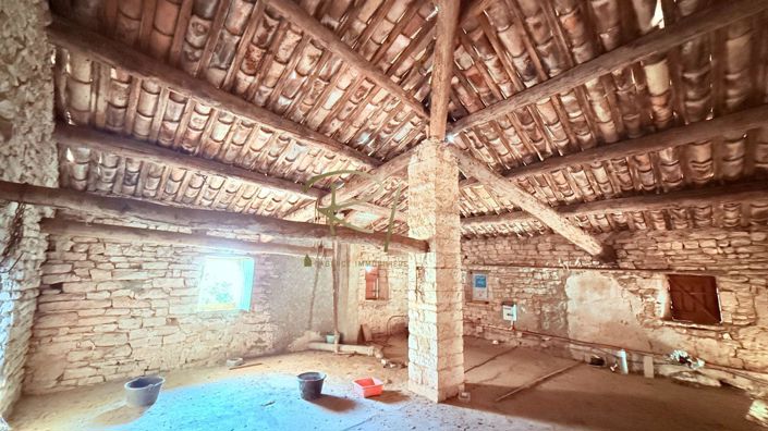 Image No.12-2 Bed House for sale