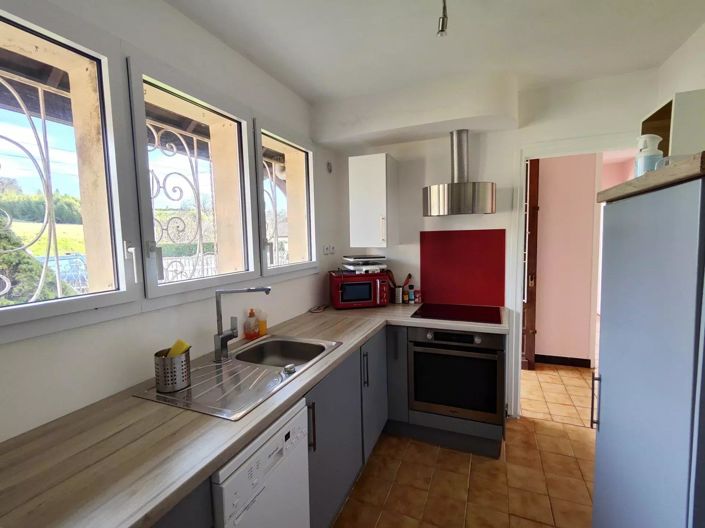 Image No.3-2 Bed House for sale