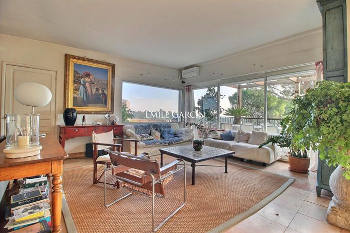 Image No.6-7 Bed House for sale