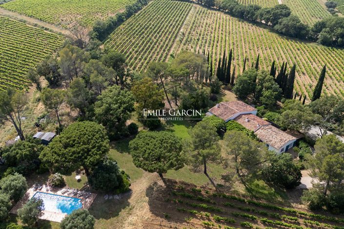 Image No.2-4 Bed House for sale