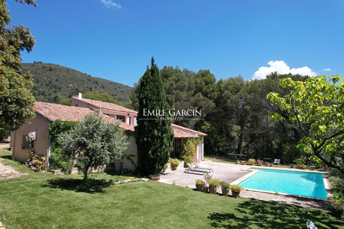 Image No.3-4 Bed House for sale