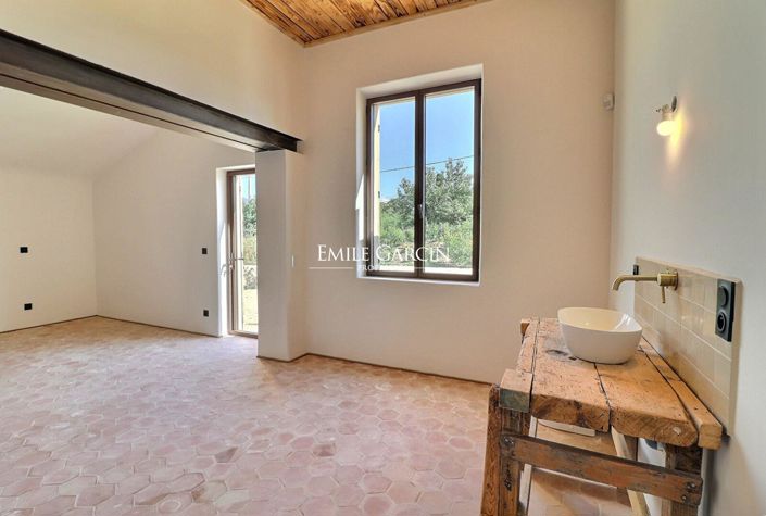 Image No.11-Maison de 5 chambres à vendre à Cucuron