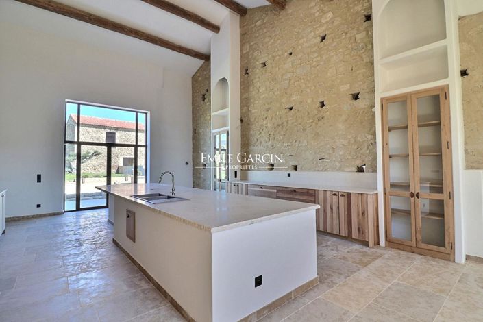 Image No.9-Maison de 5 chambres à vendre à Cucuron