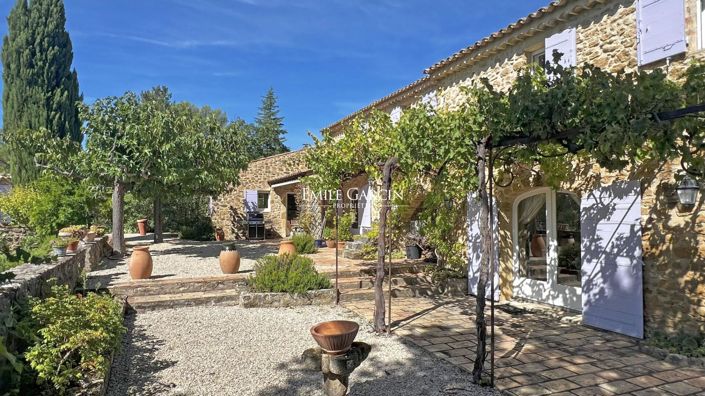 Image No.4-Propriété de 5 chambres à vendre à Lauris