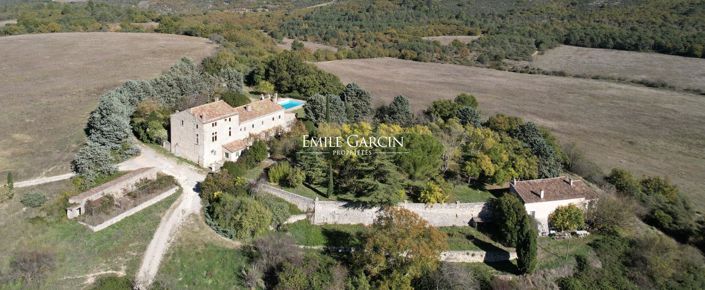 Image No.4-16 Bed Property for sale