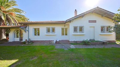 1 - Anglet, House