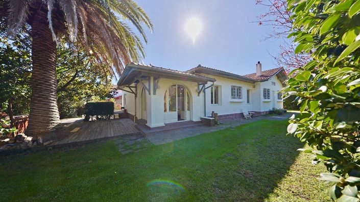 Image No.2-4 Bed House for sale