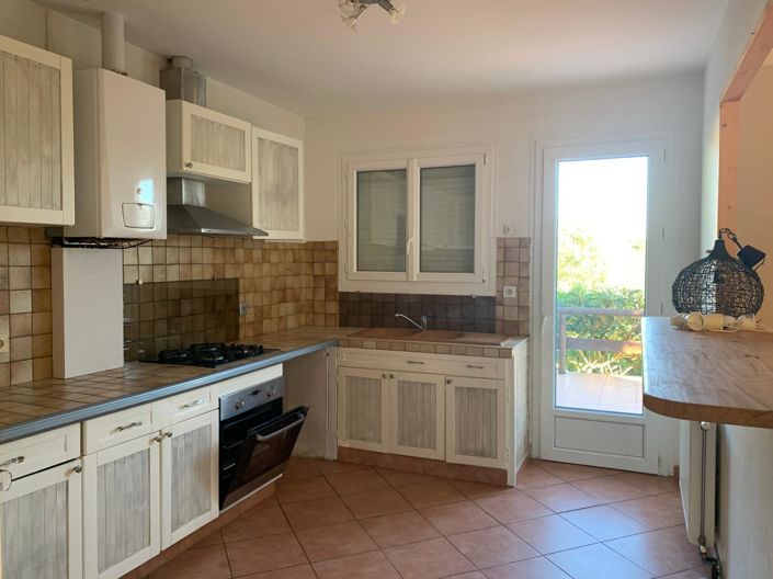 Image No.5-3 Bed House for sale