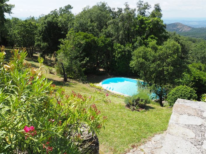 Image No.5-5 Bed House for sale